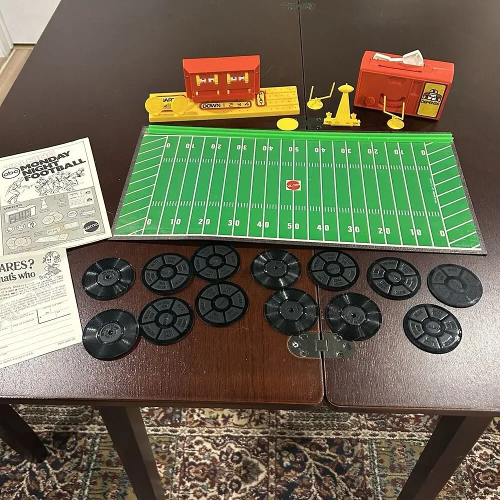 1977 Mattel ABC Talking Monday Night Football Call The Play Sportscaster Game